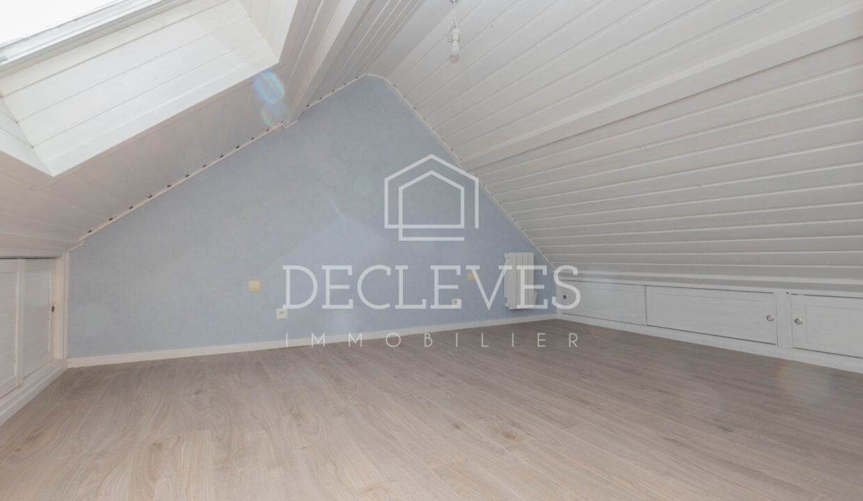 photo_59bd558b4a8e76aac543c9e4d1ebe3ba