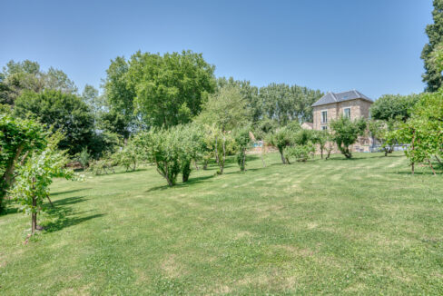 photo_87b023850a7b3bd8f5f0804914a334a3