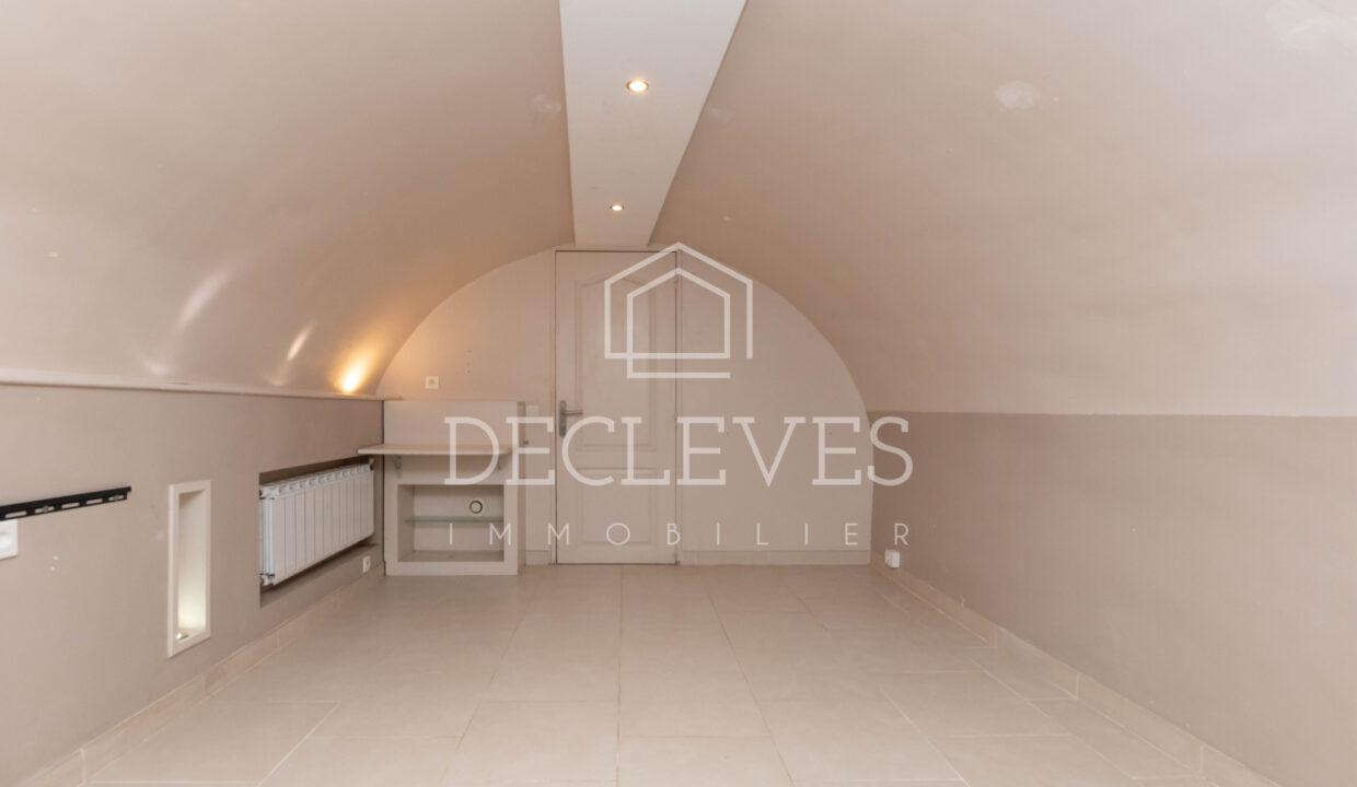 photo_c002a9bc4f7777724beae0bd71667acb