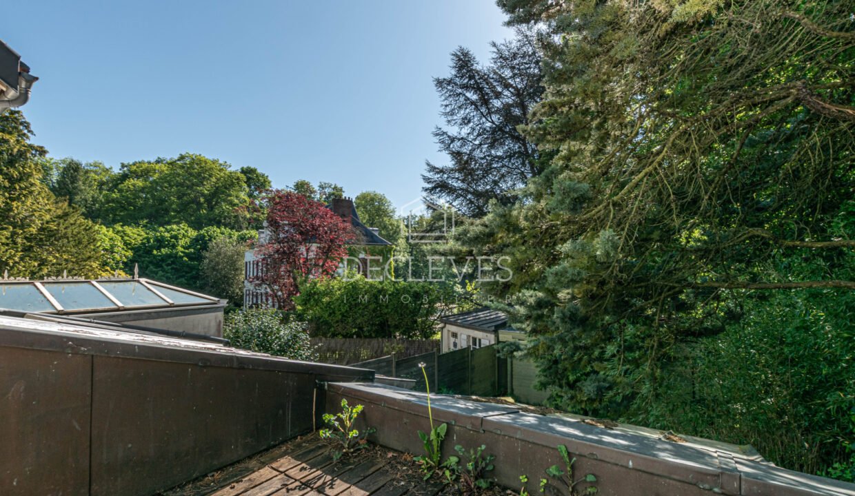 photo_017e68ba5b060753a482c35fd795e672