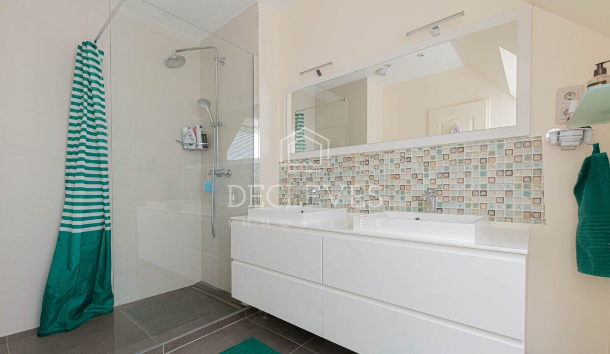 photo_cbb2e837175c26c233f805ffb3a63e66