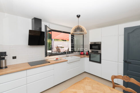 photo_bcc10d5ef31cd7a4702c23fefc9cb196