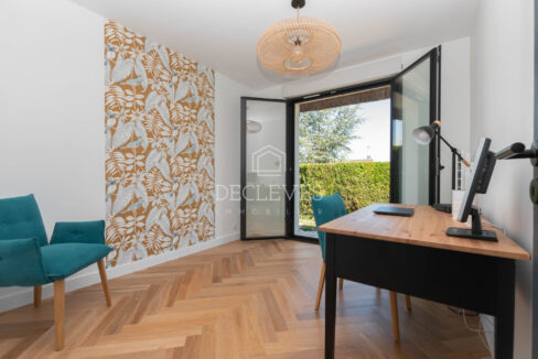 photo_bfe76f0fe5e16853d64f4a098fc070d9